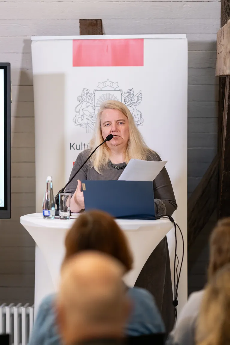 Jāņa Akuratera muzeja vadītāja Maira Valtere.