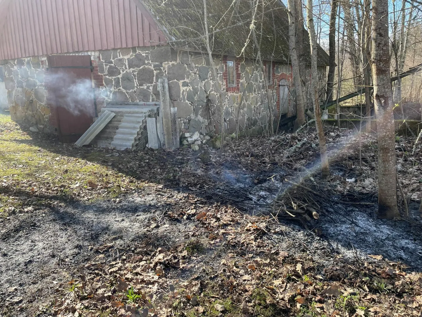 Päästjad panid tulekahju levikule õigel ajal piiri.