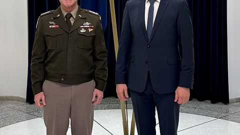 Kaitseminister ja kaitseväe juhataja kohtusid NATO liitlasvägede ülemjuhatajaga