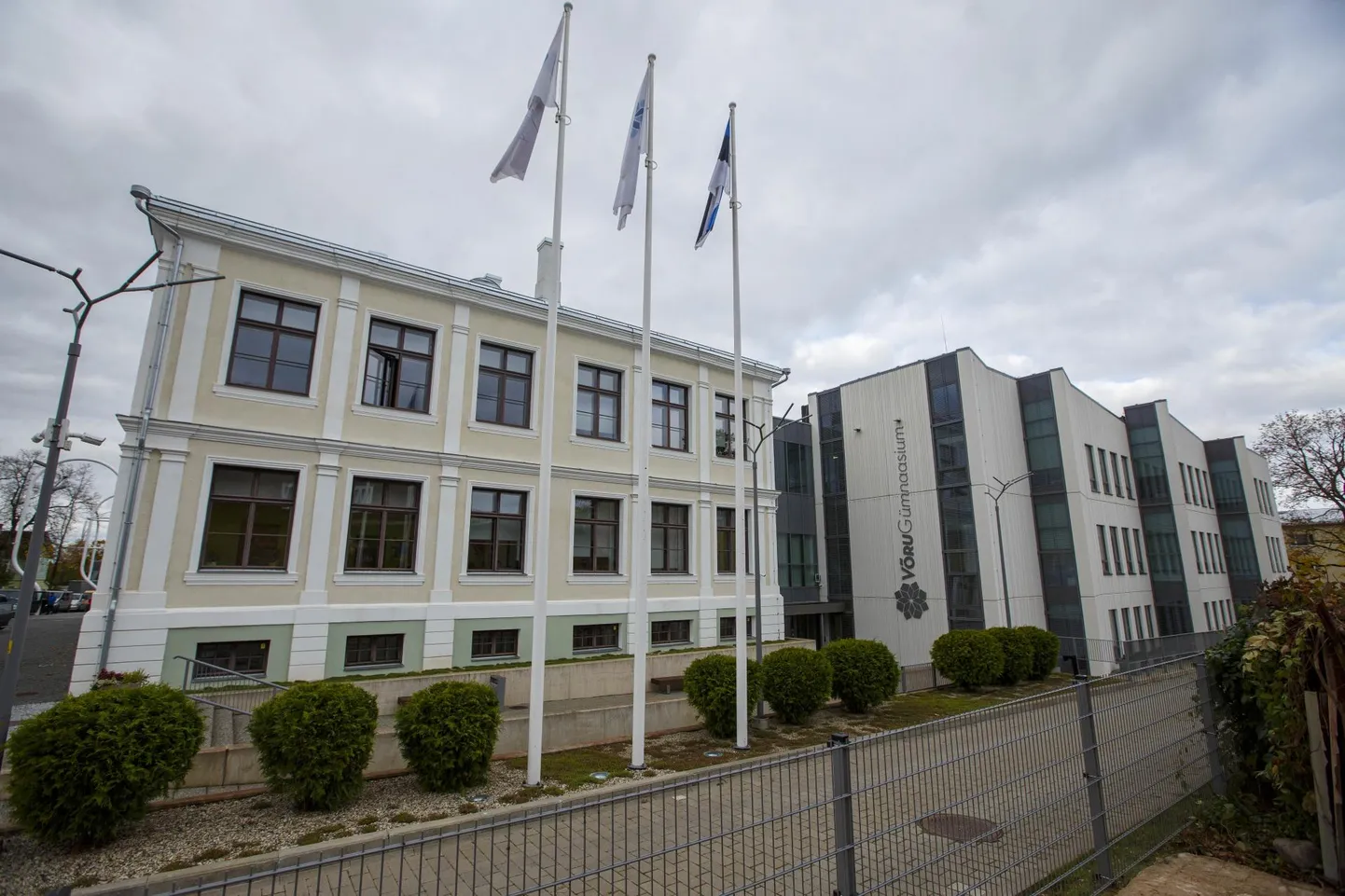 Lisaks osalevad testis õpilased, kes pürgivad Võru Gümnaasiumi. Fotol Võru gümnaasium.
