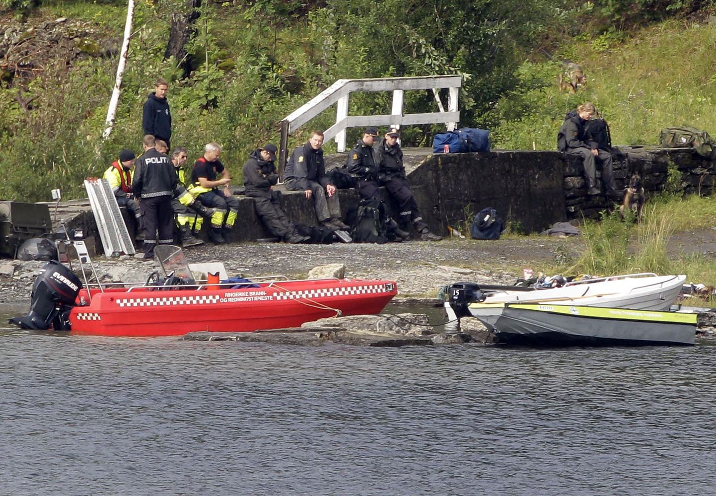 Norra politsei sõitis Utøya saarele pikemat teed mööda
