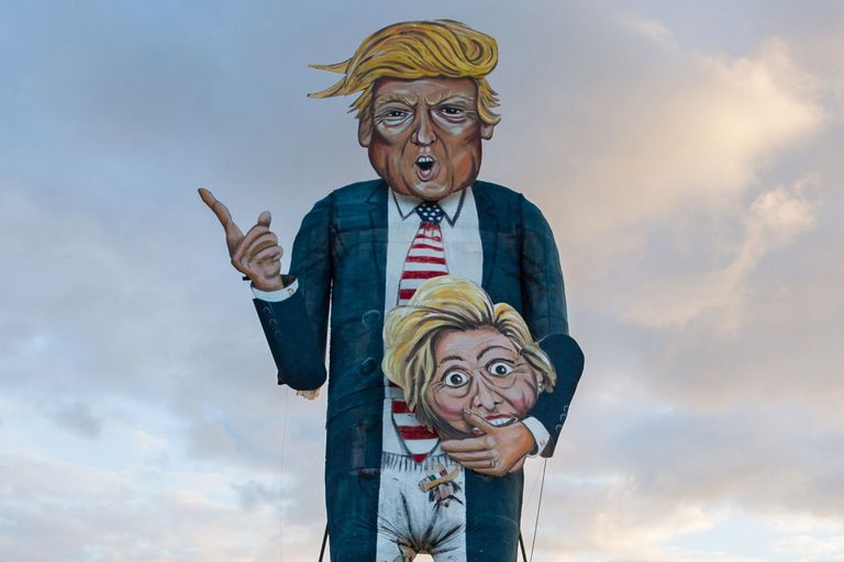 Ühendkuningriigis Edenbridge'is põletati 2016 Donald Trumpi kuju