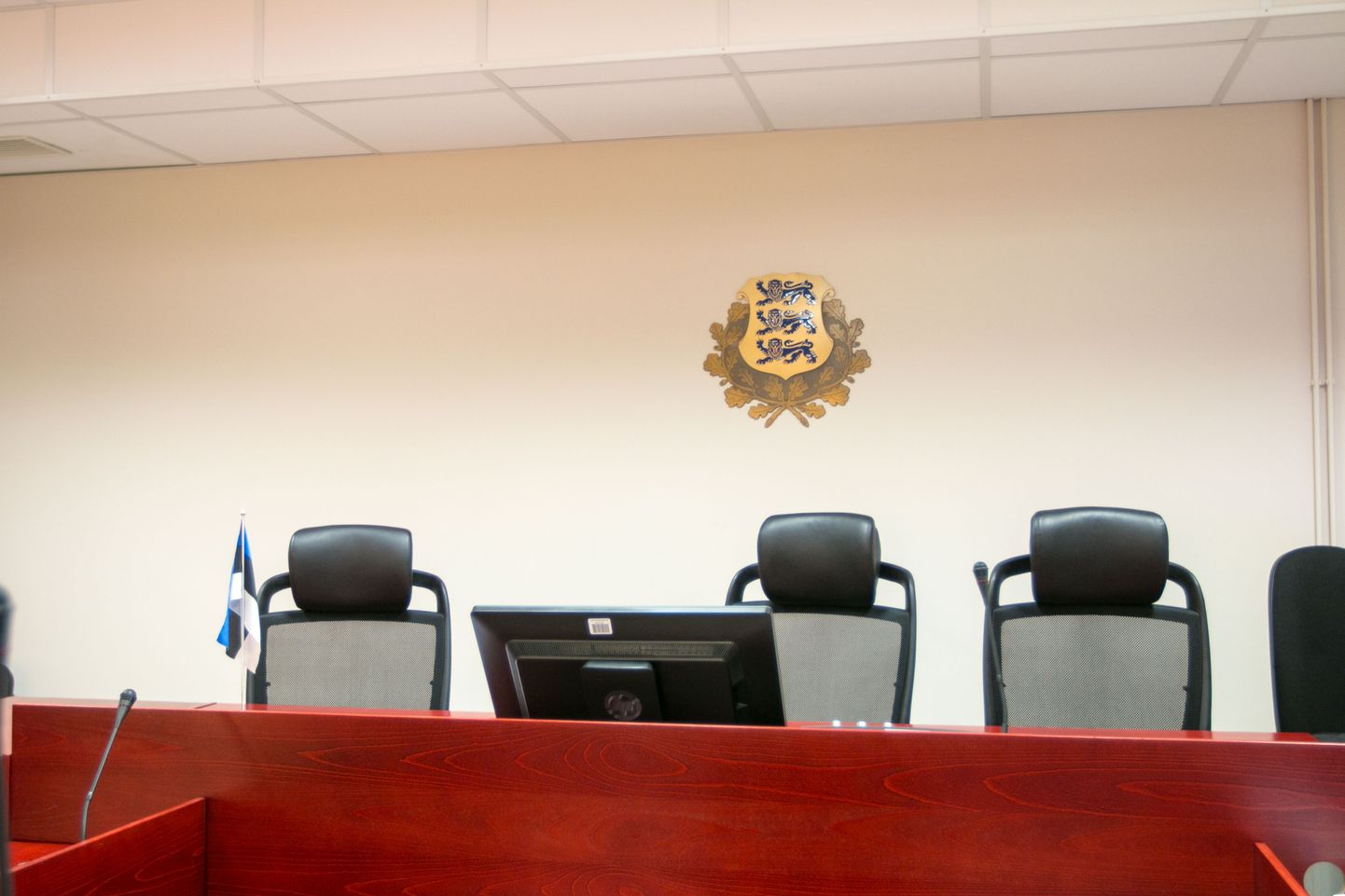 Tartu Maakohtu Valga kohtumaja kohtusaal
Kohtuniku istekoht