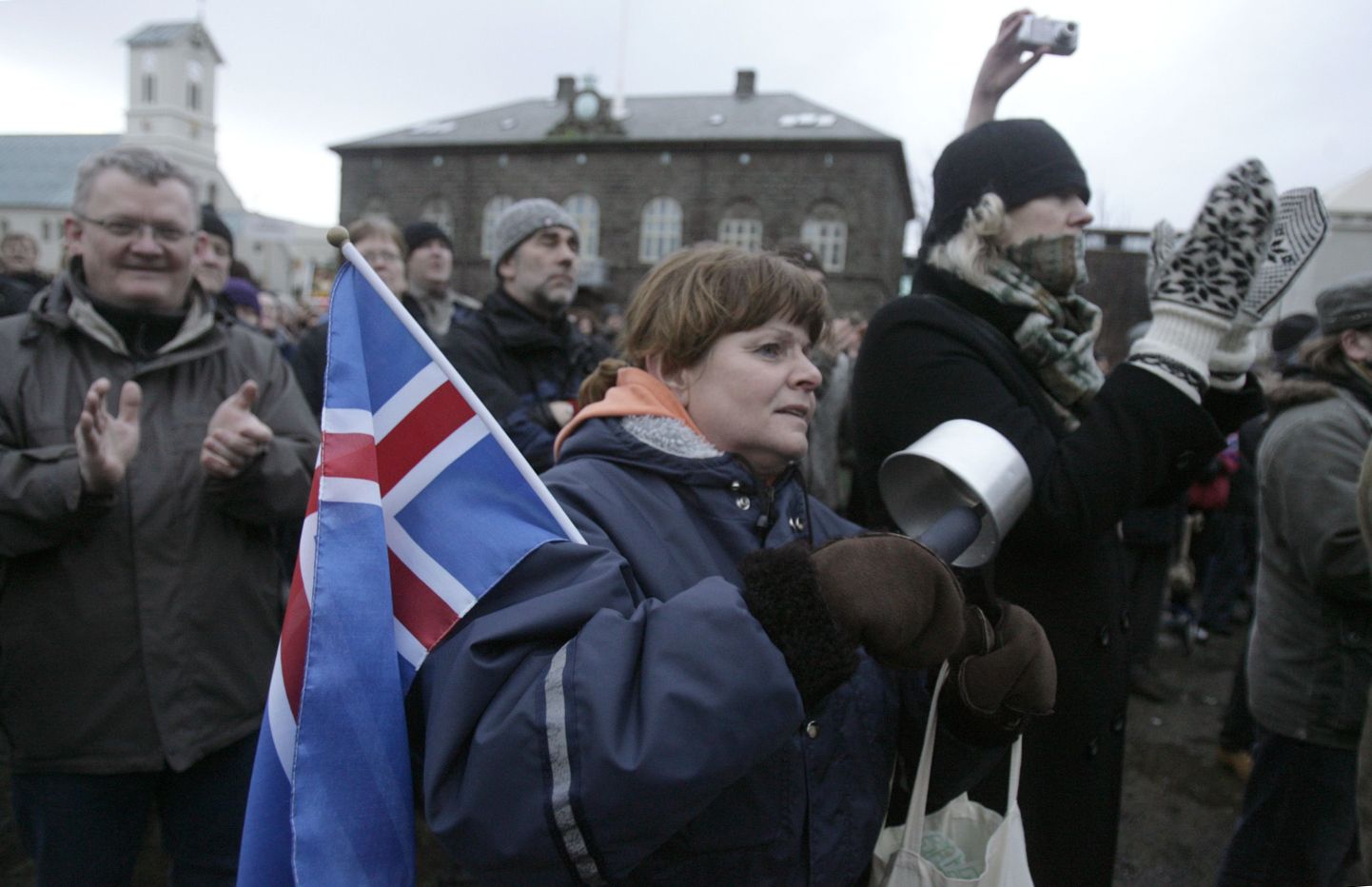 Islandil püütakse ennetada sugulaste vahelist seksi