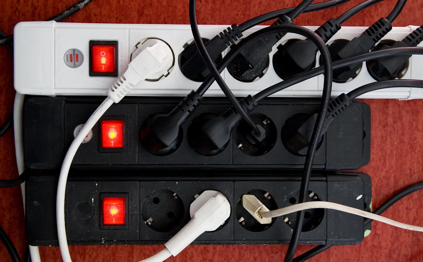 Elekter on muutunud Eestis üha kallimaks kaubaks.