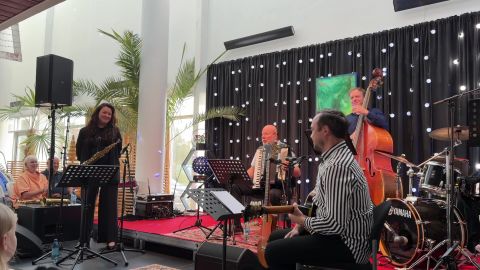 VIDEO ⟩ Rein Orni juubelikontsert tõi KEKi rahvast täis