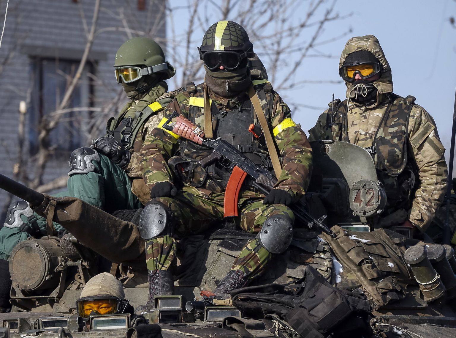Ukraina relvajõudude võitlejad Debaltseve lähistel.