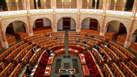 Ungari parlament alustas Soome ja Rootsi NATO-sse võtmise arutelu