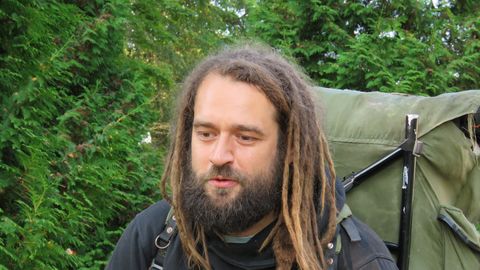 Bali päike, 500-eurone villa ja Yamaha: Rasta perekonna uue unistuste elu varju jääb pereisa avalik kokaiini tunnistus