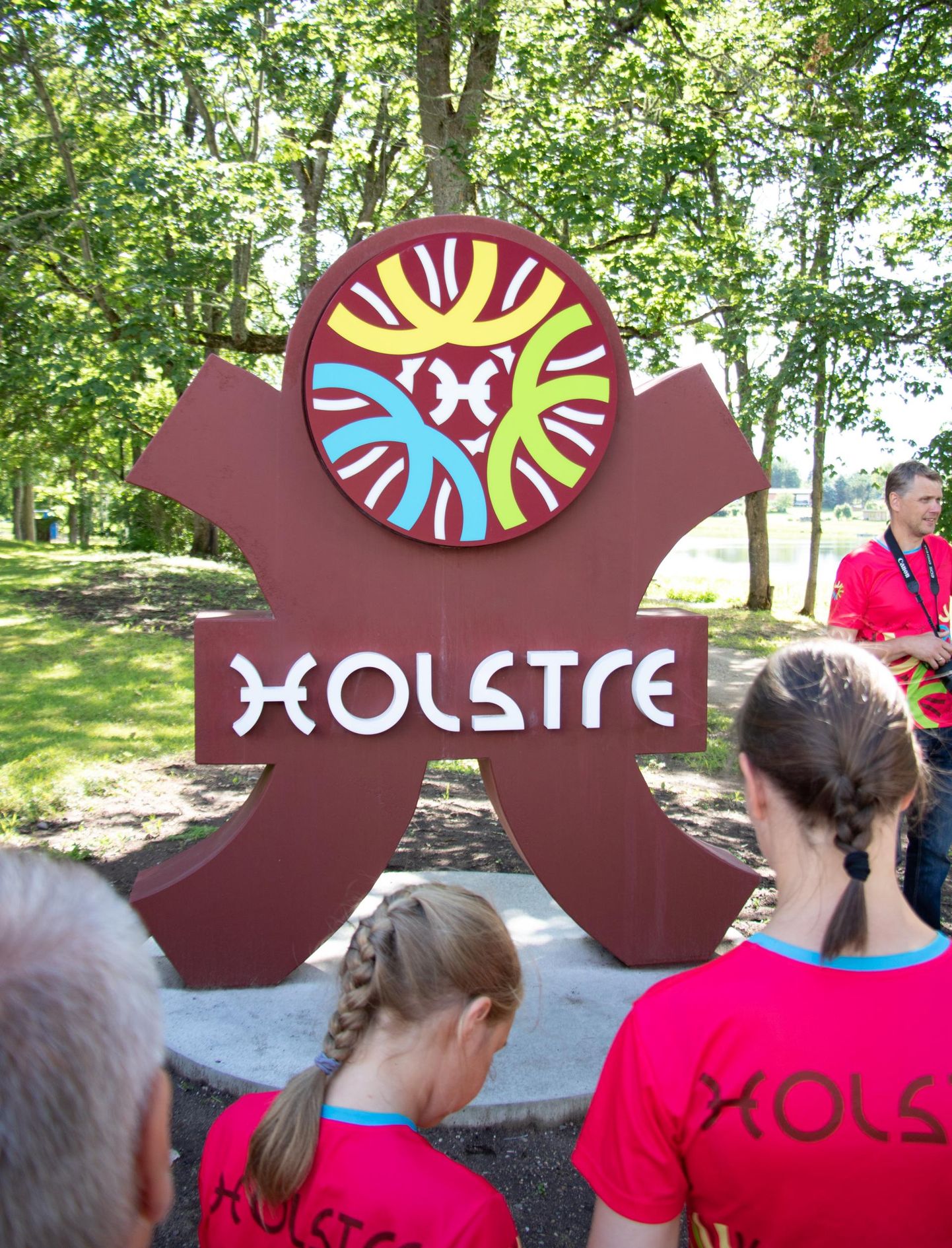 Holstre külas on nädalavahetusel kaks võistlust.