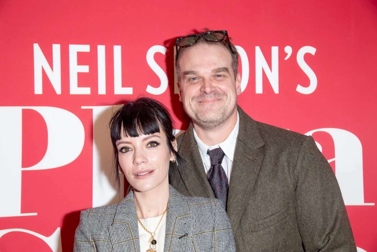 Lily Allen ja David Harbour.