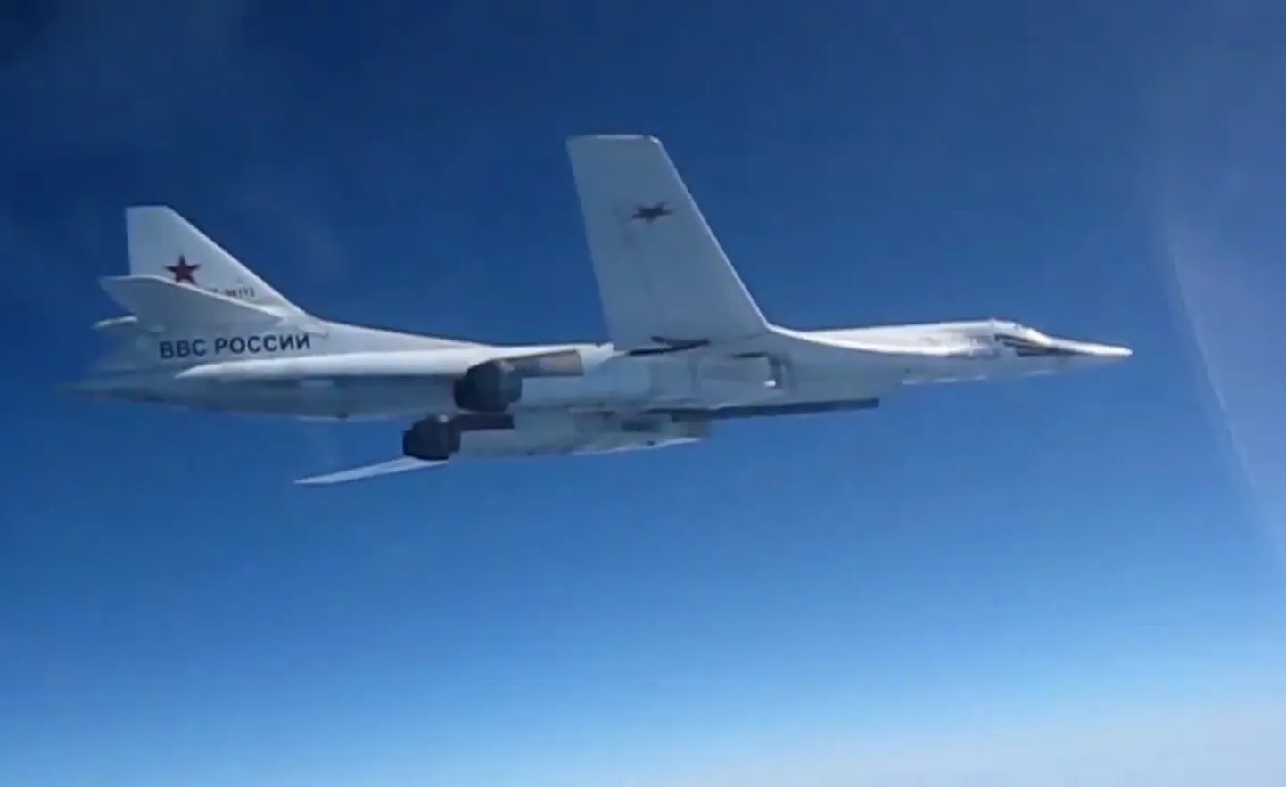 Mullu nähti Läänemere kohal lendamas ka Tu-160 pommitajaid.