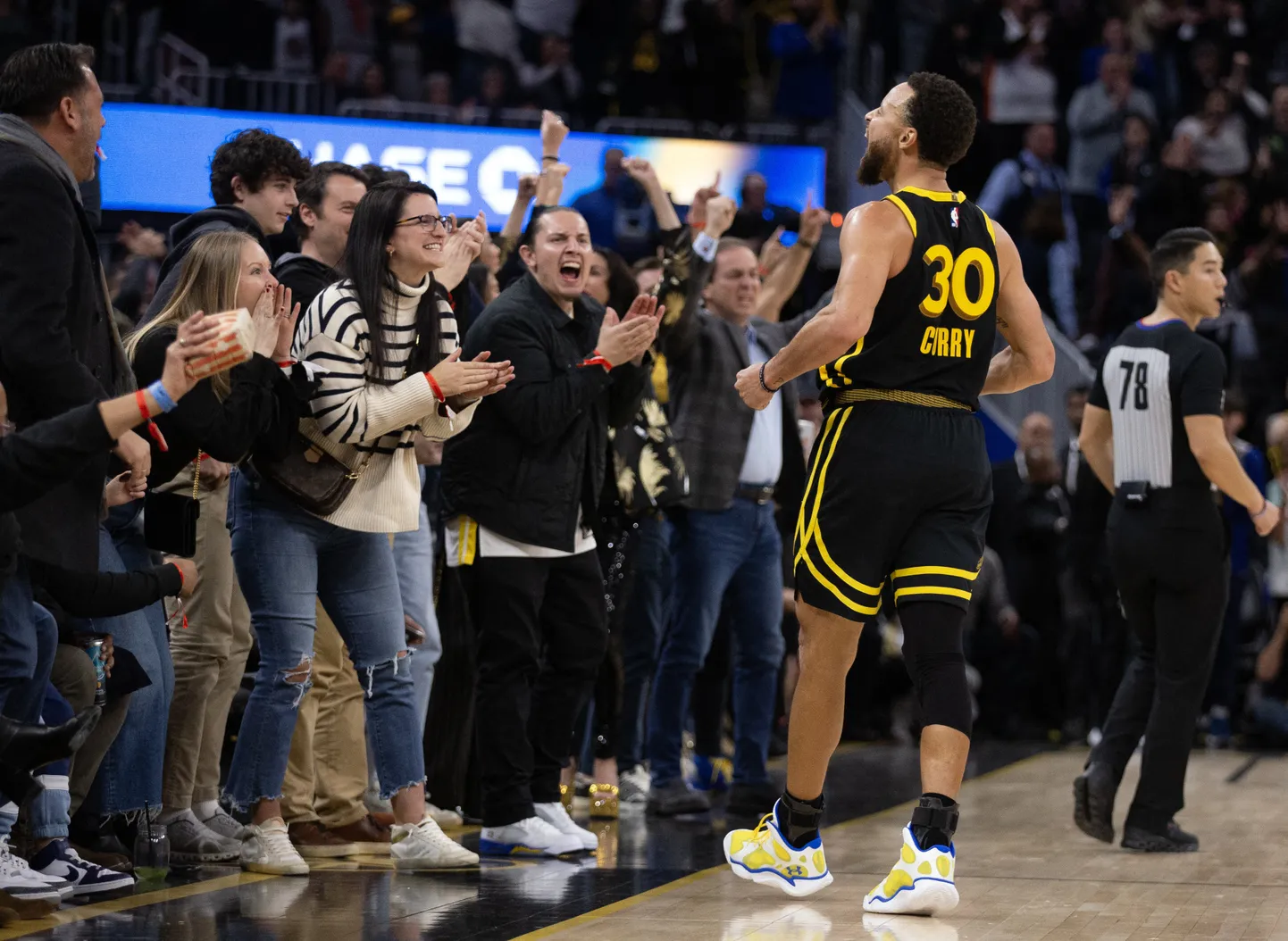 Stephen Curry imeline seeria sai nüüd läbi.