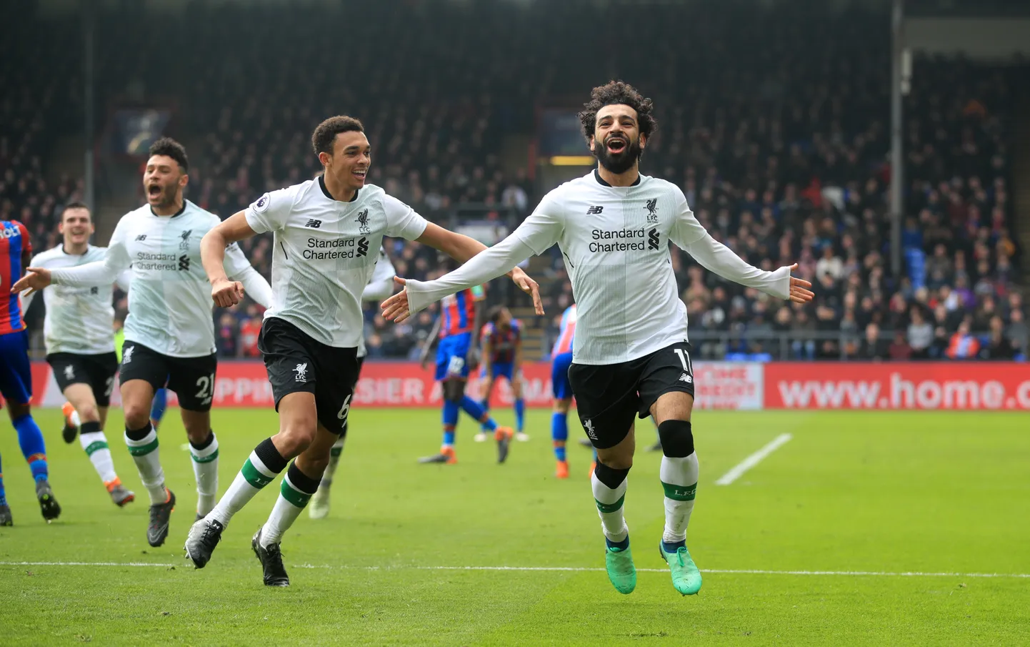 Mohamed Salah lõi võiduvärava 84. minutil Andy Robertsoni söödust.