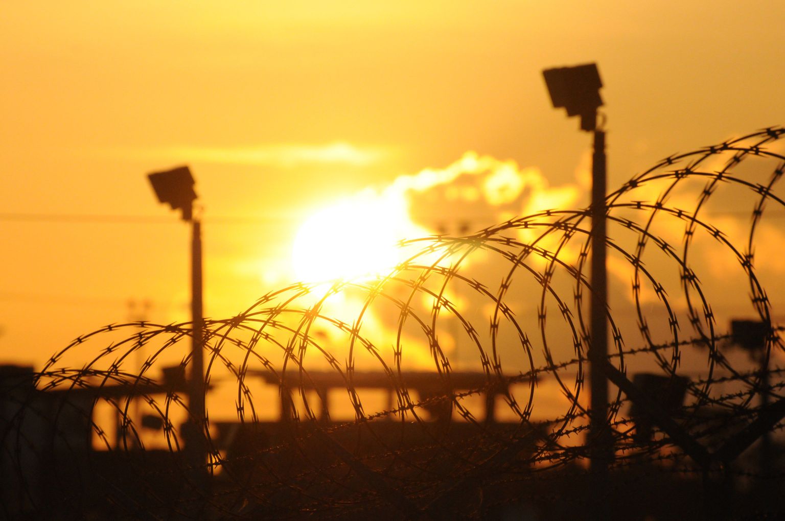 USA vangilaager Kuubal Guantánamo lahe äärses mereväebaasis.