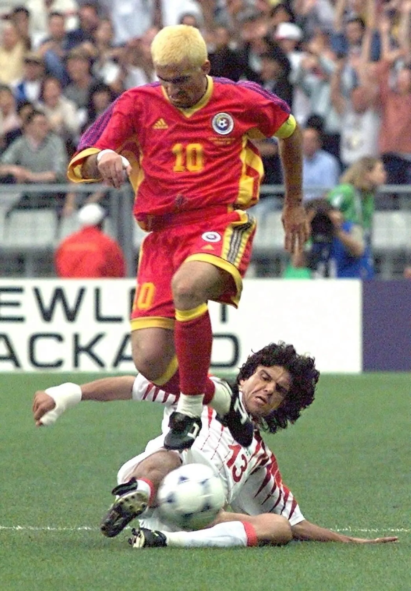 Gheorghe Hagi Rumeenia koondise särgis.