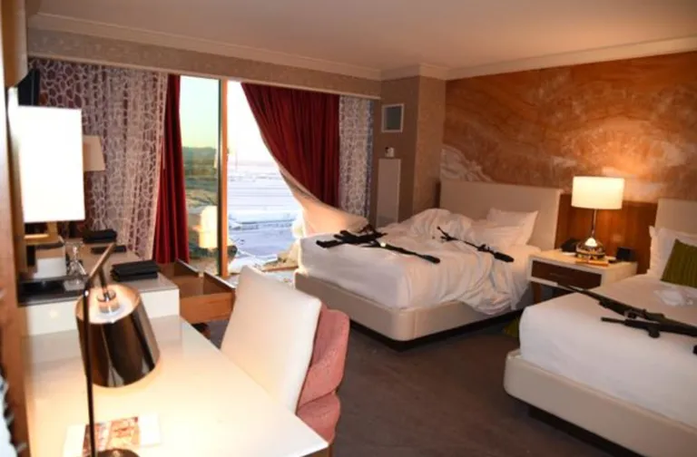 Paddocki hotellituba pärast tulistamist.