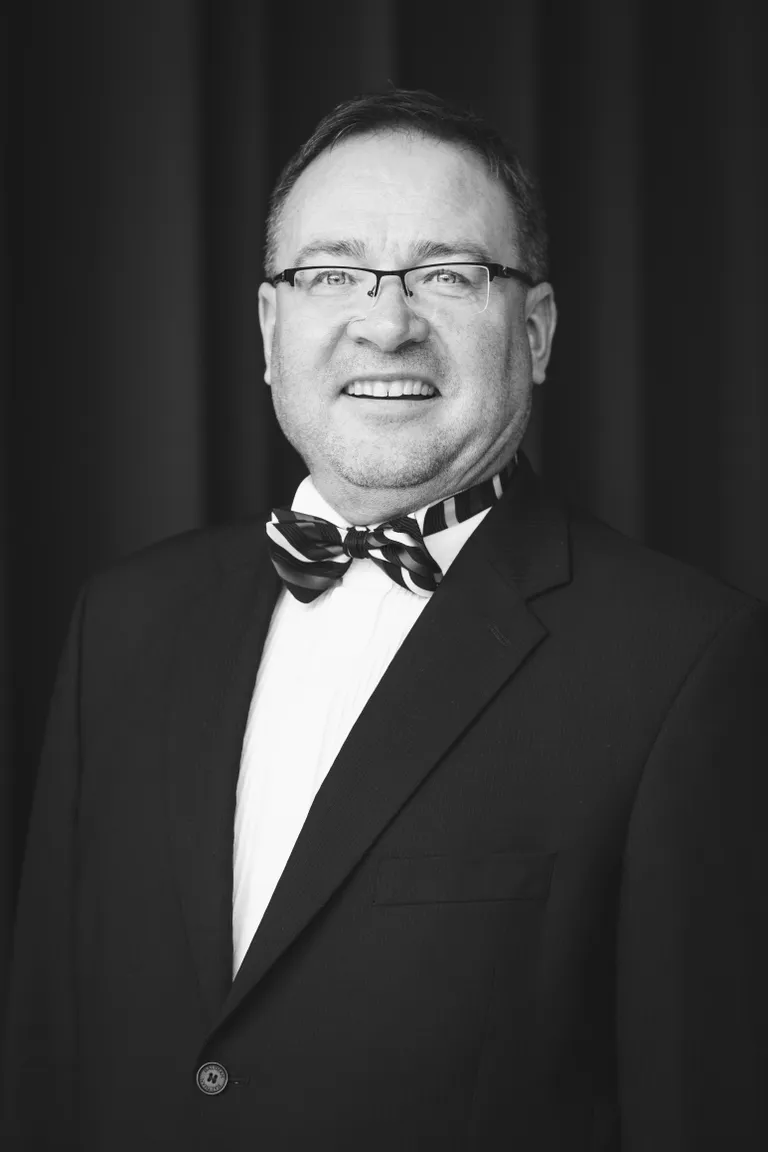 Gustav Ernesaksa Fondi peastipendiumi saab koorijuht Aivar Leštšinski.