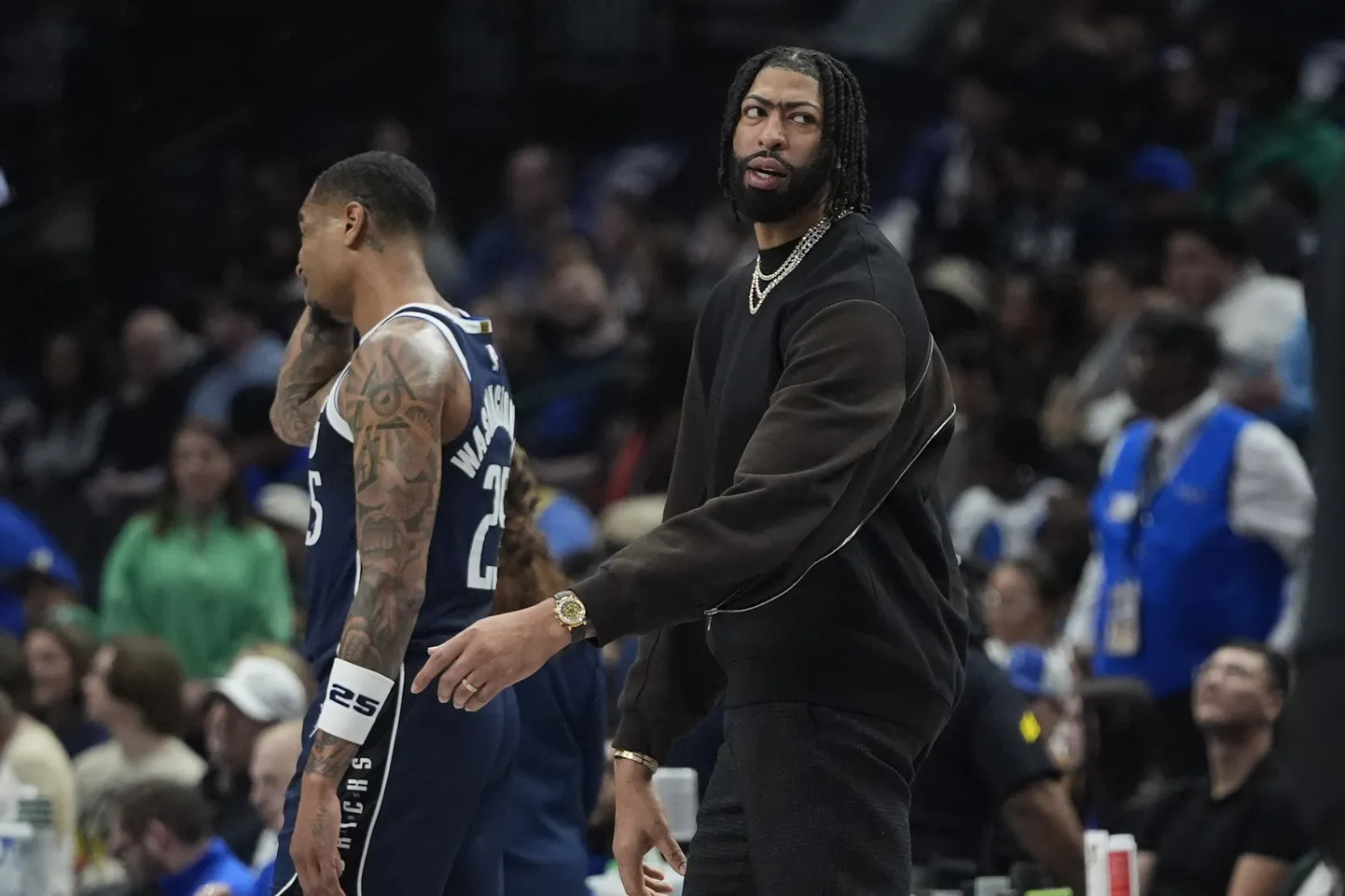 Anthony Davis on vigastusega väljas olnud üle kuu.