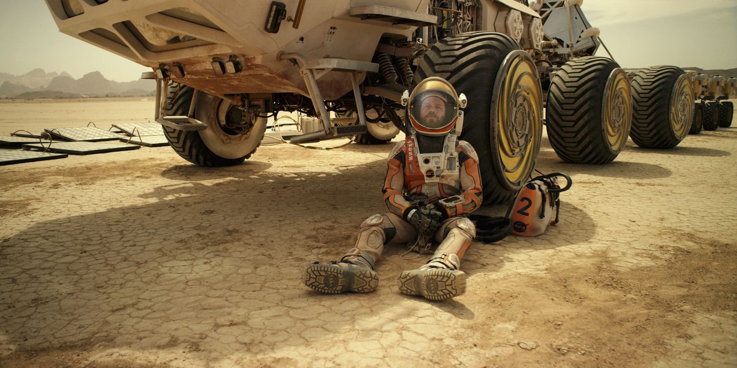 Illustreeriv foto filmist «Marslane» («The Martian»).