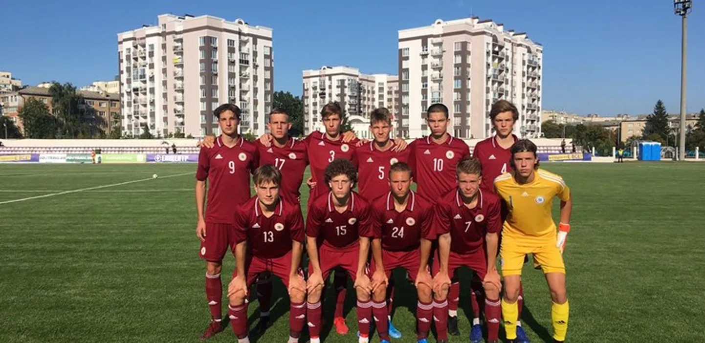 Latvijas U-17 futbola izlase.