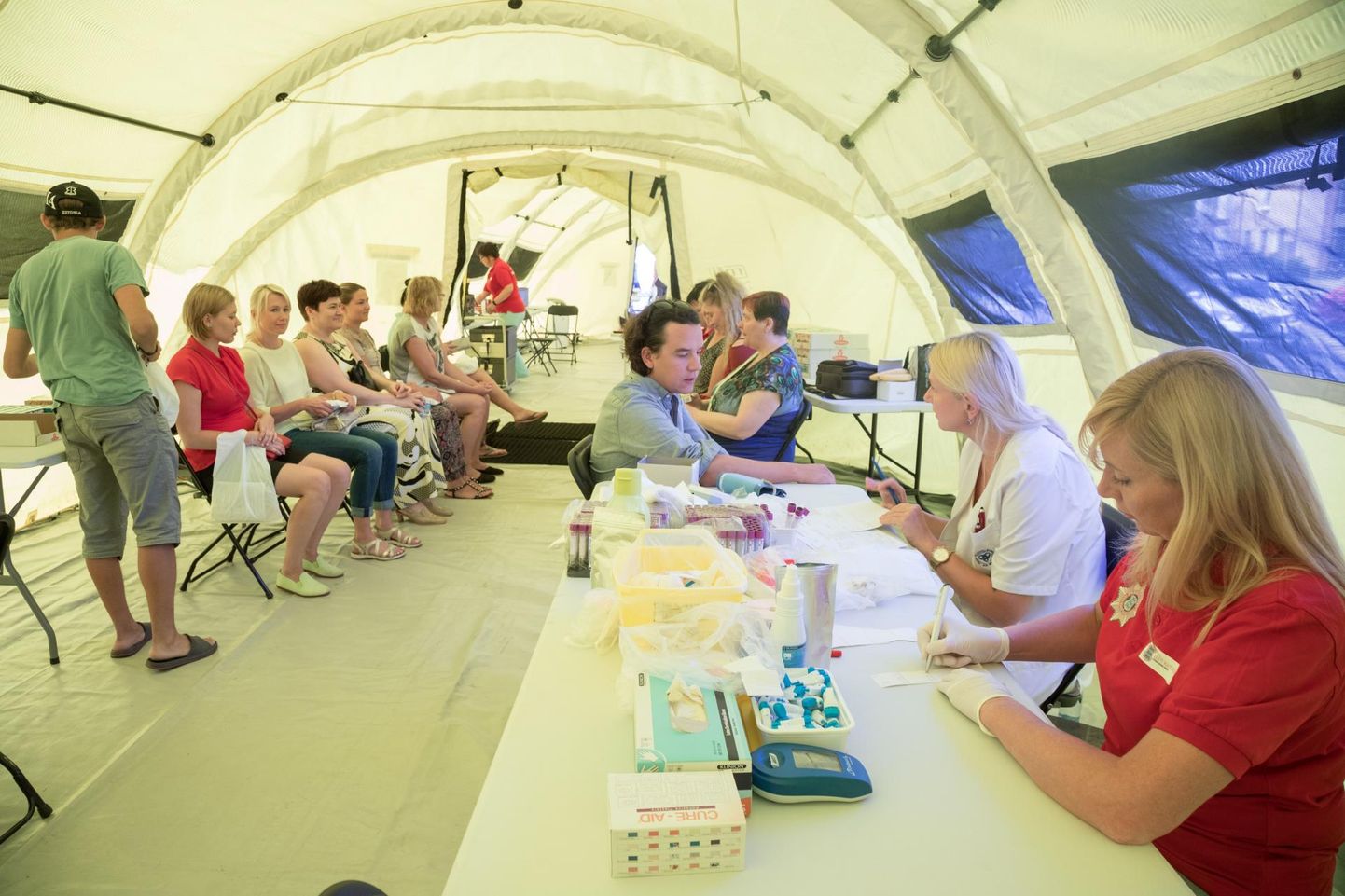 8. augustil loovutas Viljandis Vabaduse platsil doonoritelgis verd 175 inimest.