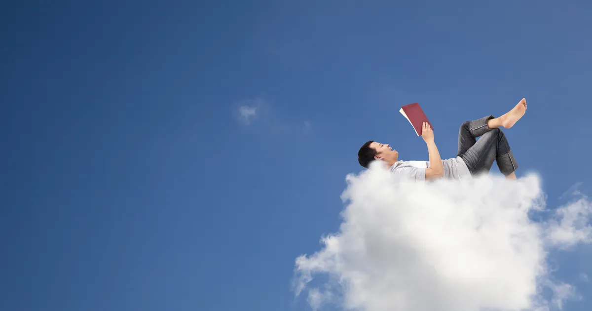 Minor ⟩ O lucrare plăcută care a atins rapid statutul de lucrare cult când a fost lansată