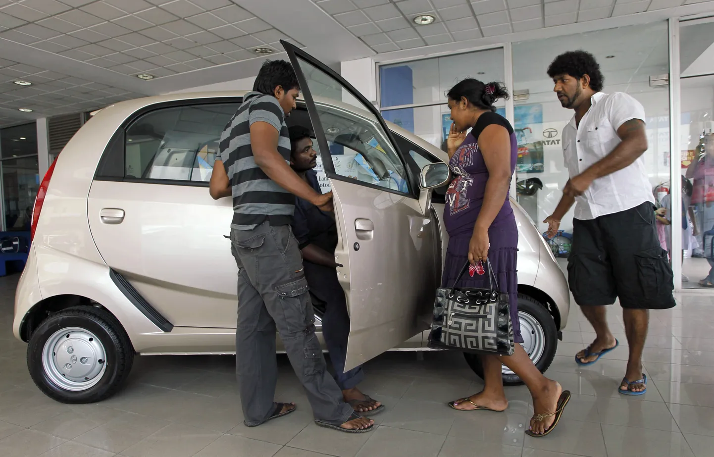 Tata Nano.