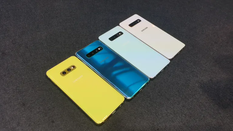 Samsung Galaxy S10 neli erinevat versiooni