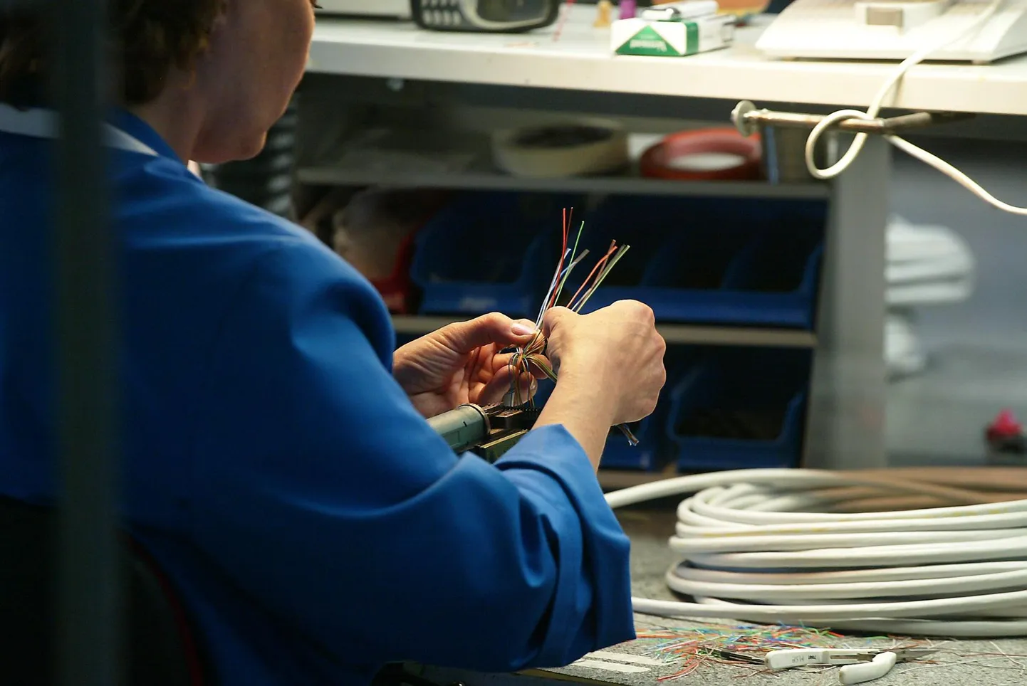 Elektroonikaettevõttes Dicro Eesti saab mõtteid koguda maakonna targa tööstuse kohta.