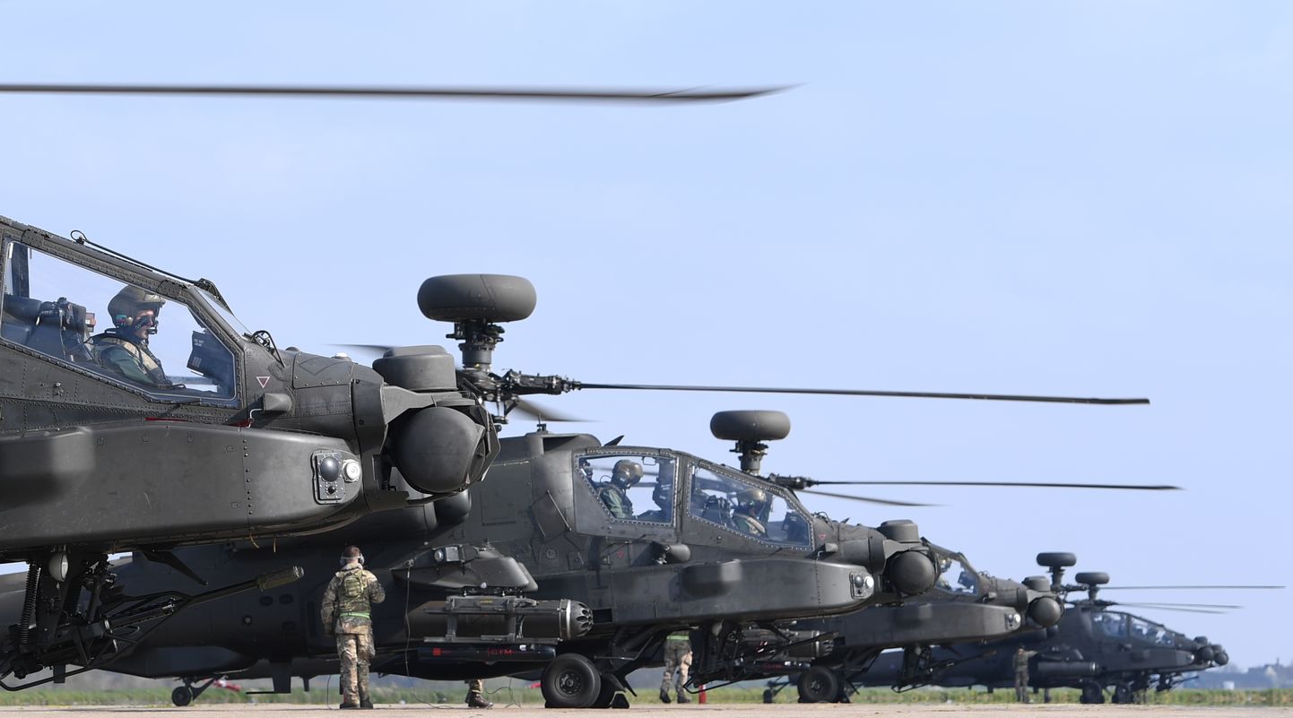 USA Apache ründehelikopterid.