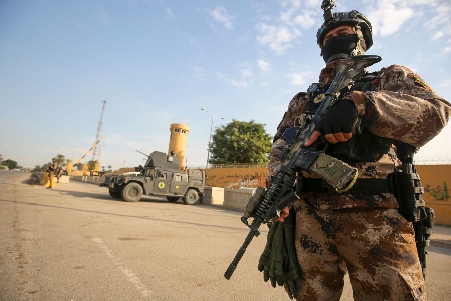 Iraagi terrorismivastase üksuse võitlejad jaanuaris USA saatkonna juures Bagdadis.