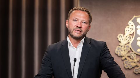 VÄLISMEEDIA ⟩ Tsahkna lubas, et Eesti kohtleb nn rohelisi mehikesi karmilt