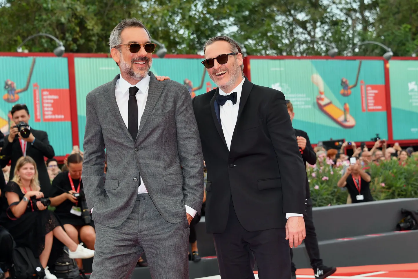 "Jokkeri" režissöör Todd Phillips ja peaosatäitja Joaquin Phoenix Veneetsia filmifestivalil 2019