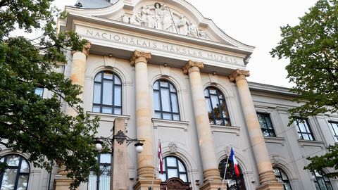 Zaradi dežja poplavljene tehnične sobe Latvijskega nacionalnega muzeja umetnosti
