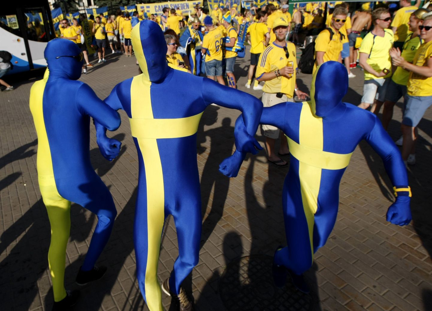 Rootsi jalgpallifännid.