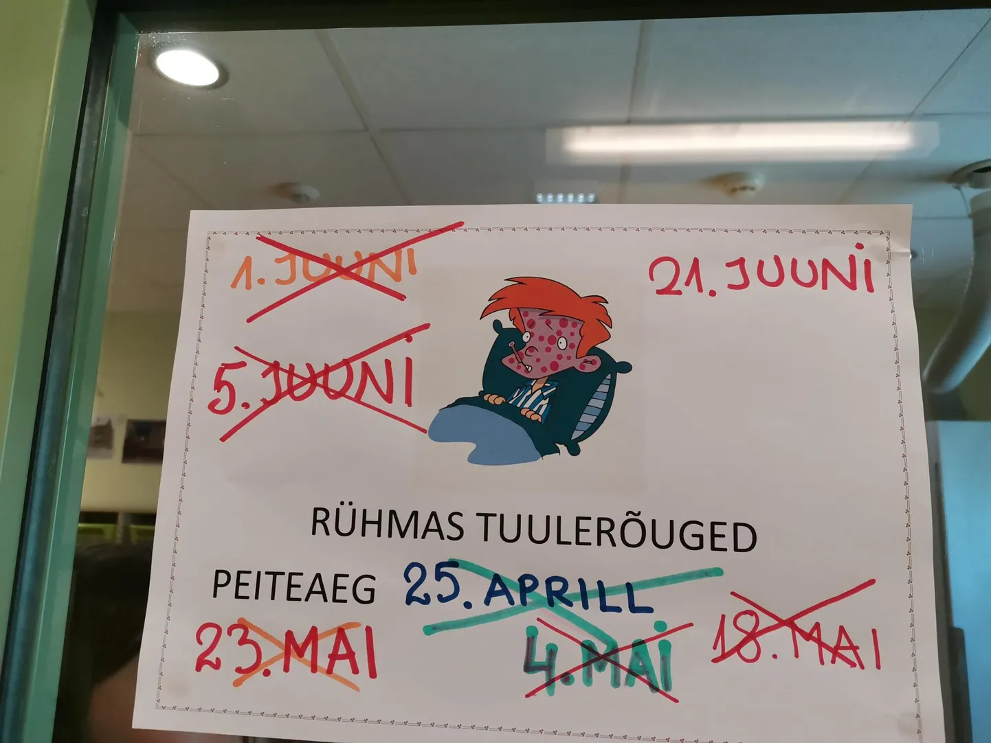 Silt lasteaiarühma uksel.