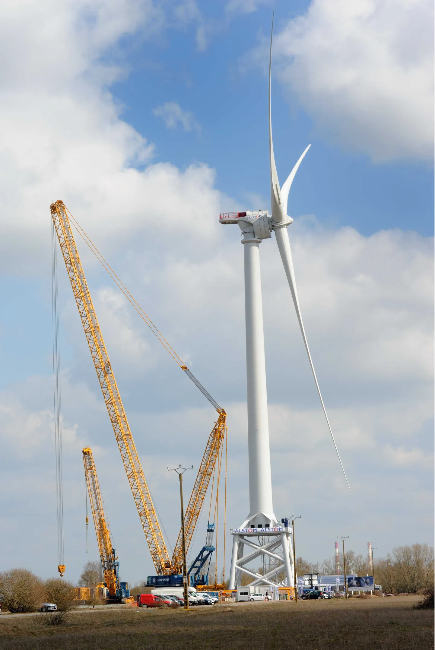 Alstomi Heliade 150 turbiini püstitamine Loire'i basseinis Saint Nazaire'i lähedal Prantsusmaal.