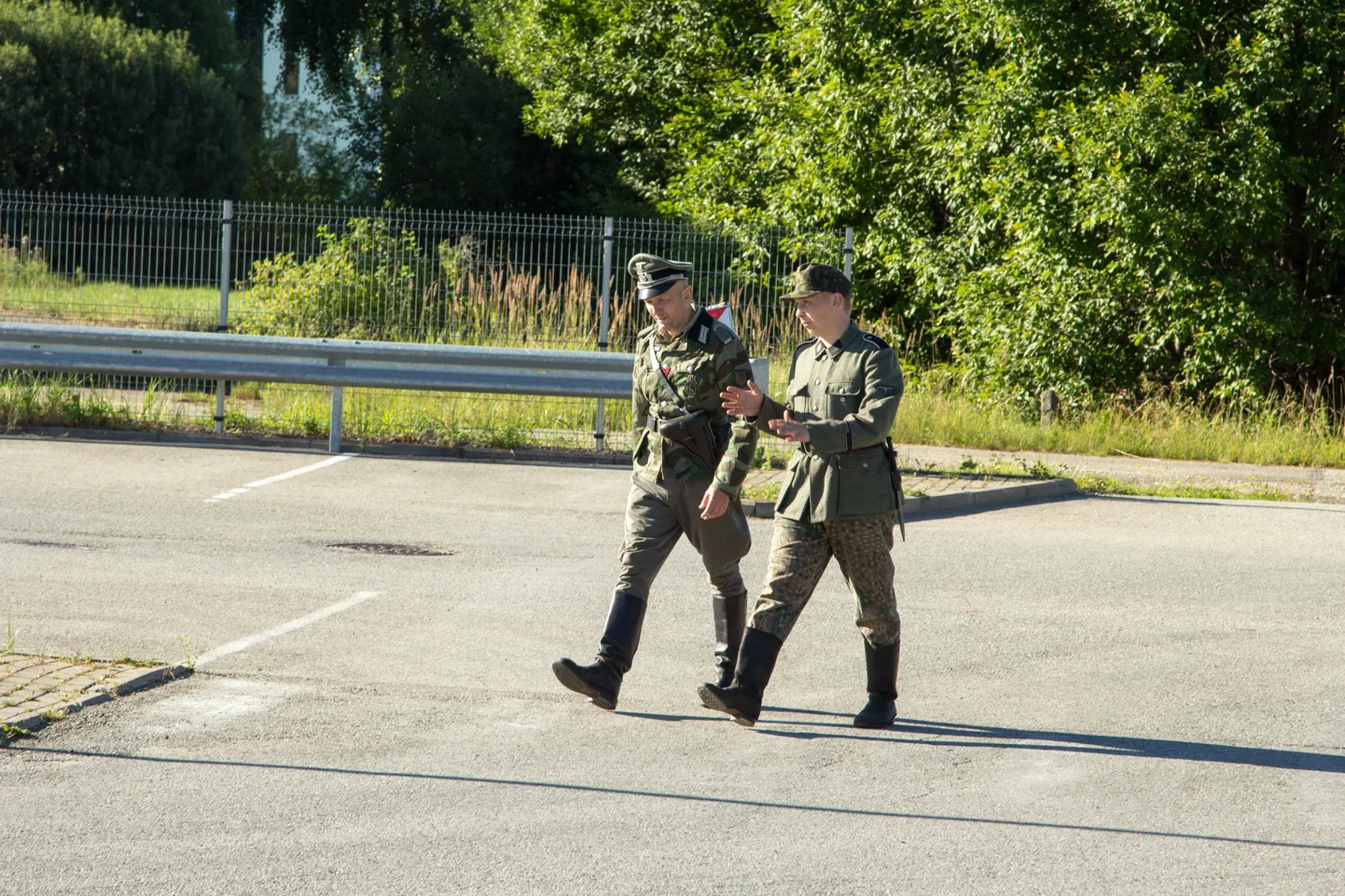 Valga MilFestil osalejad reede hommikul Valgas
