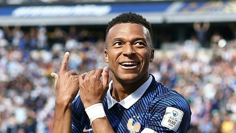 TÄNA OTSEBLOGI ⟩ Prantsusmaa superstaar Mbappe võib mängus Iraagiga teha MMi ajalugu