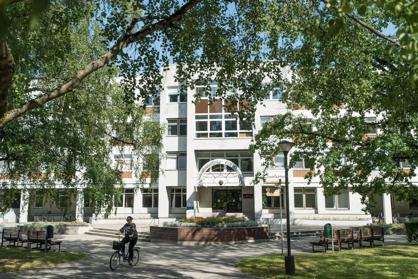 1994. aastal valminud Maarjamõisa polikliinik pole suurt remonti tänini näinud.