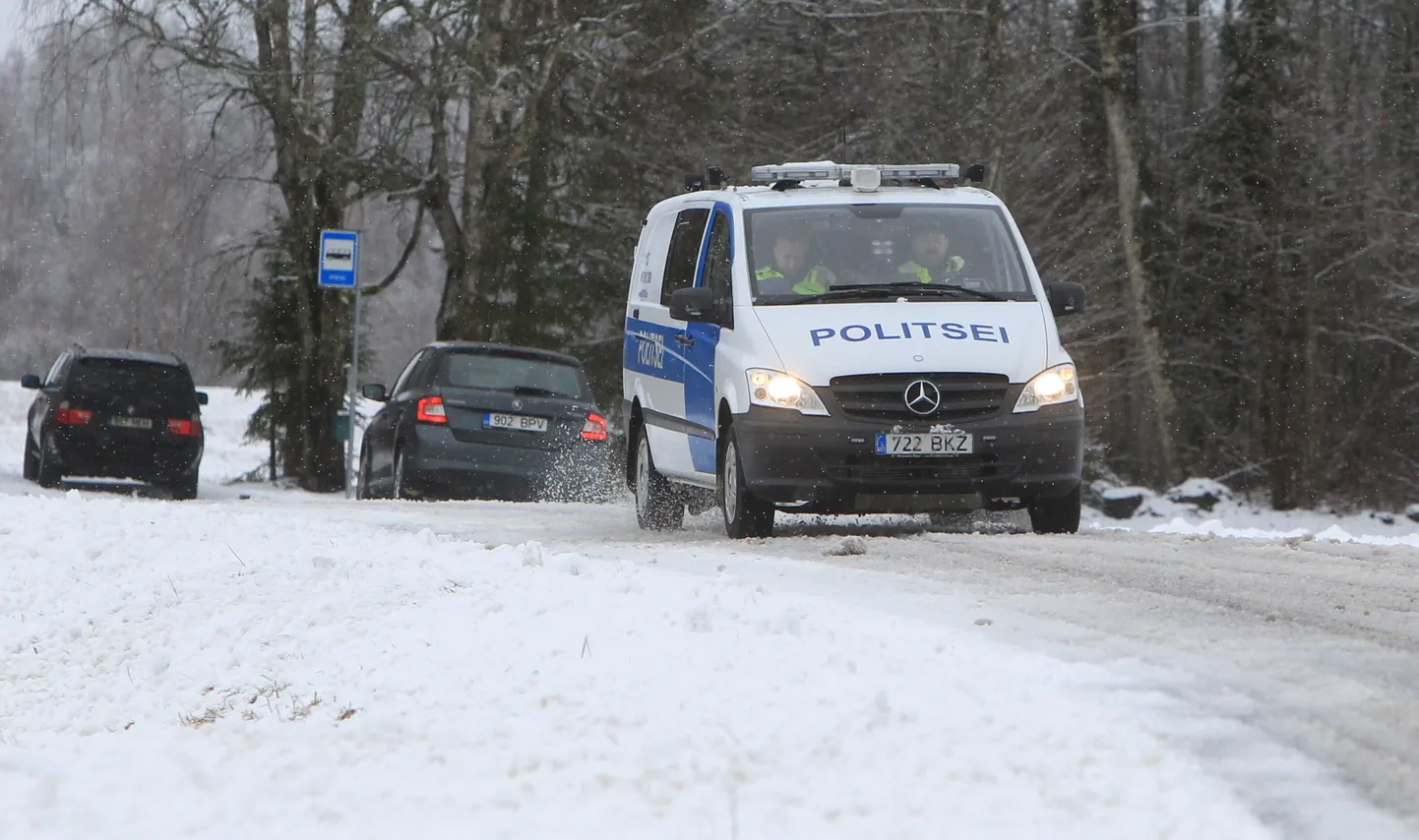 Politsei pidas kuriteos kahtlustatavana kinni 16-aasatase noormehe.