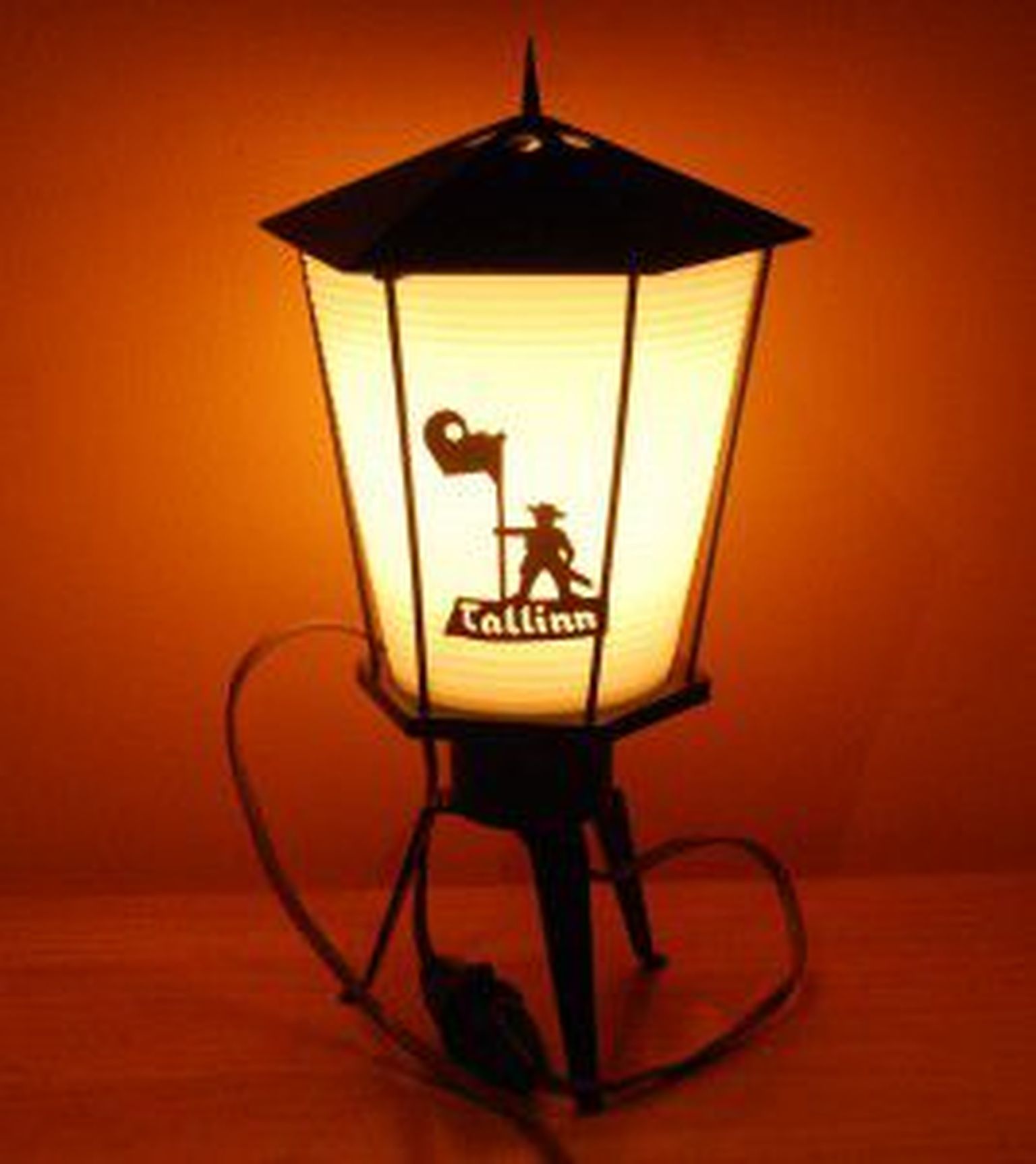 Suveniirlamp Vana Toomas.