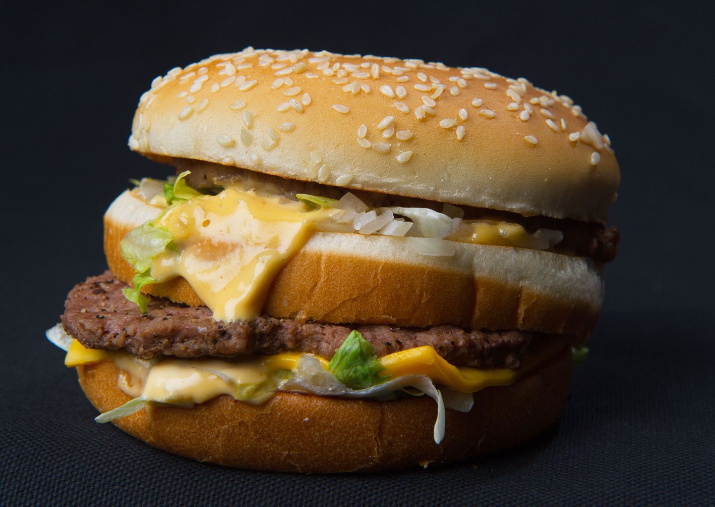 Гамбургер Big Mac.