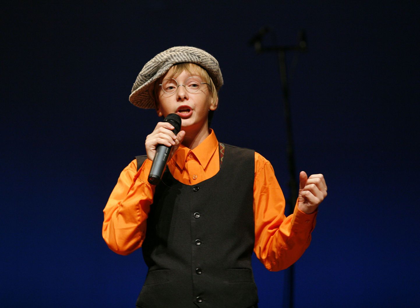 Anti -Holger Mutik esines lauluga "Montparnasse'i lapsed".