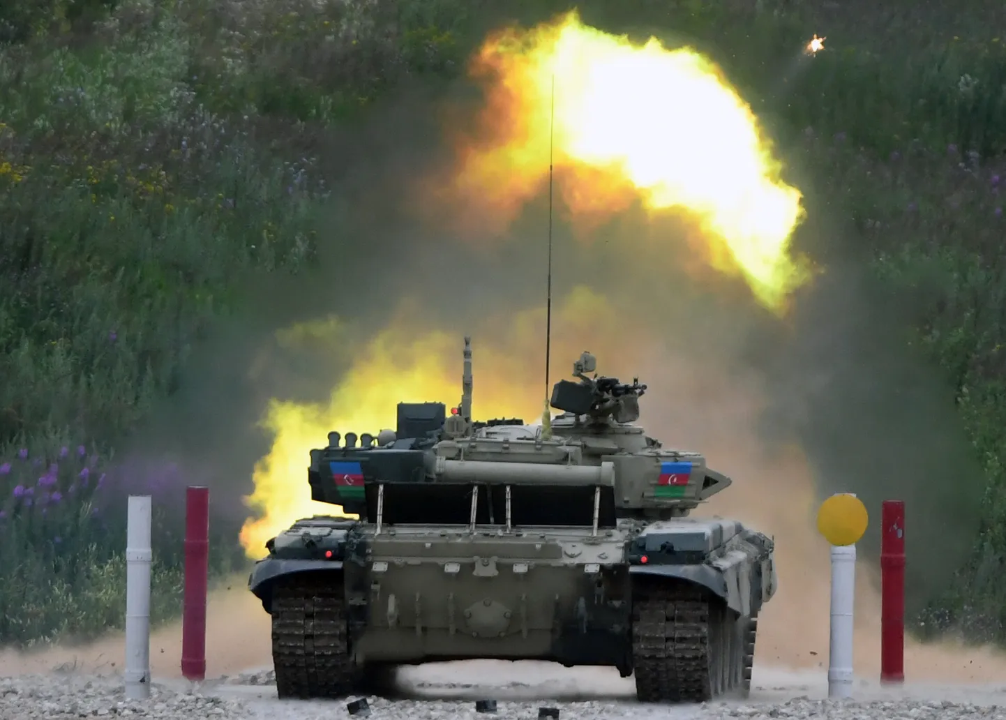Aserbaidžaani sõjaväe tank T-72.