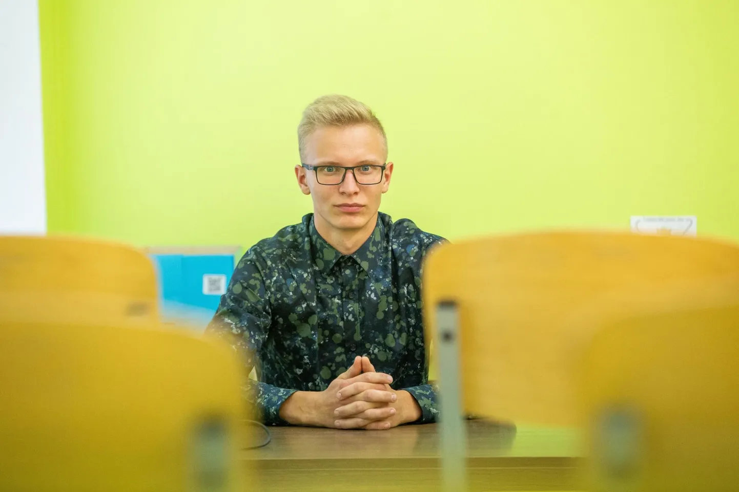 Koolitunde hakkab Erik Vilbu andma kolmel päeval nädalas, kolmel päeval nädalas on ta ka ise õpilane.