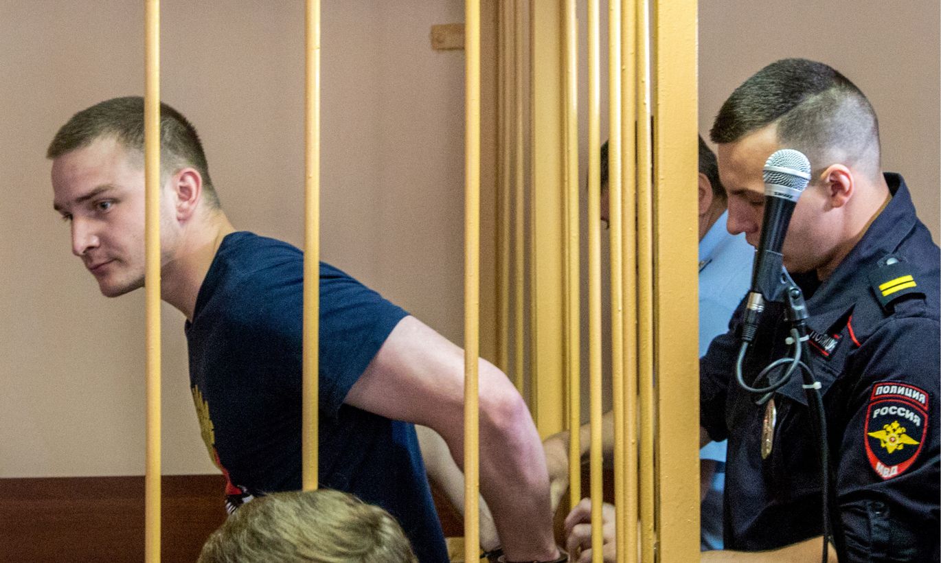 Гнездов Владимир