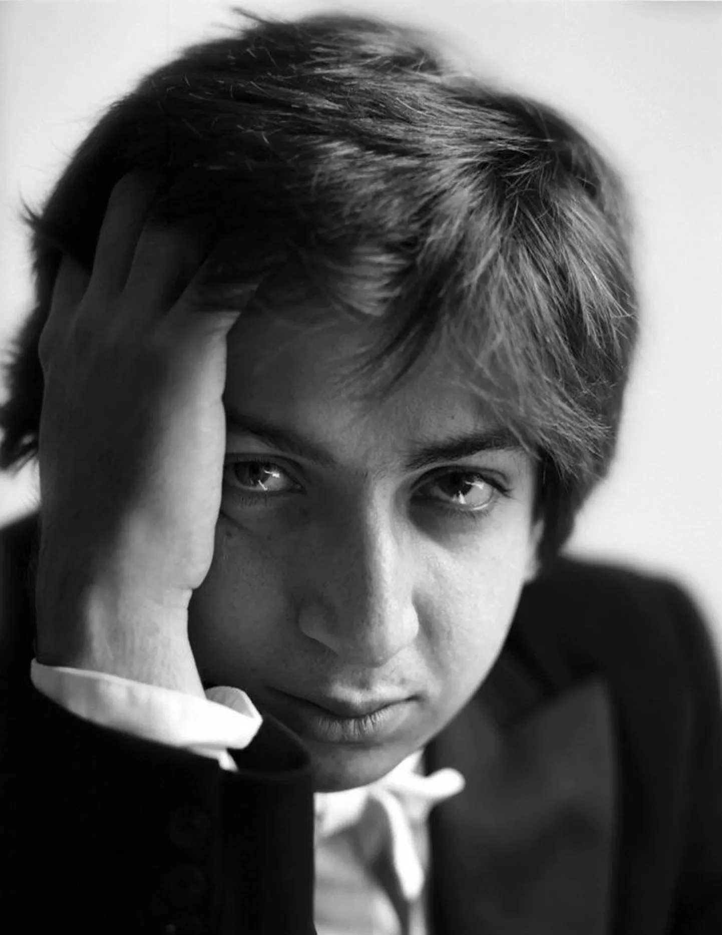 Ramin Bahrami Iraanist.