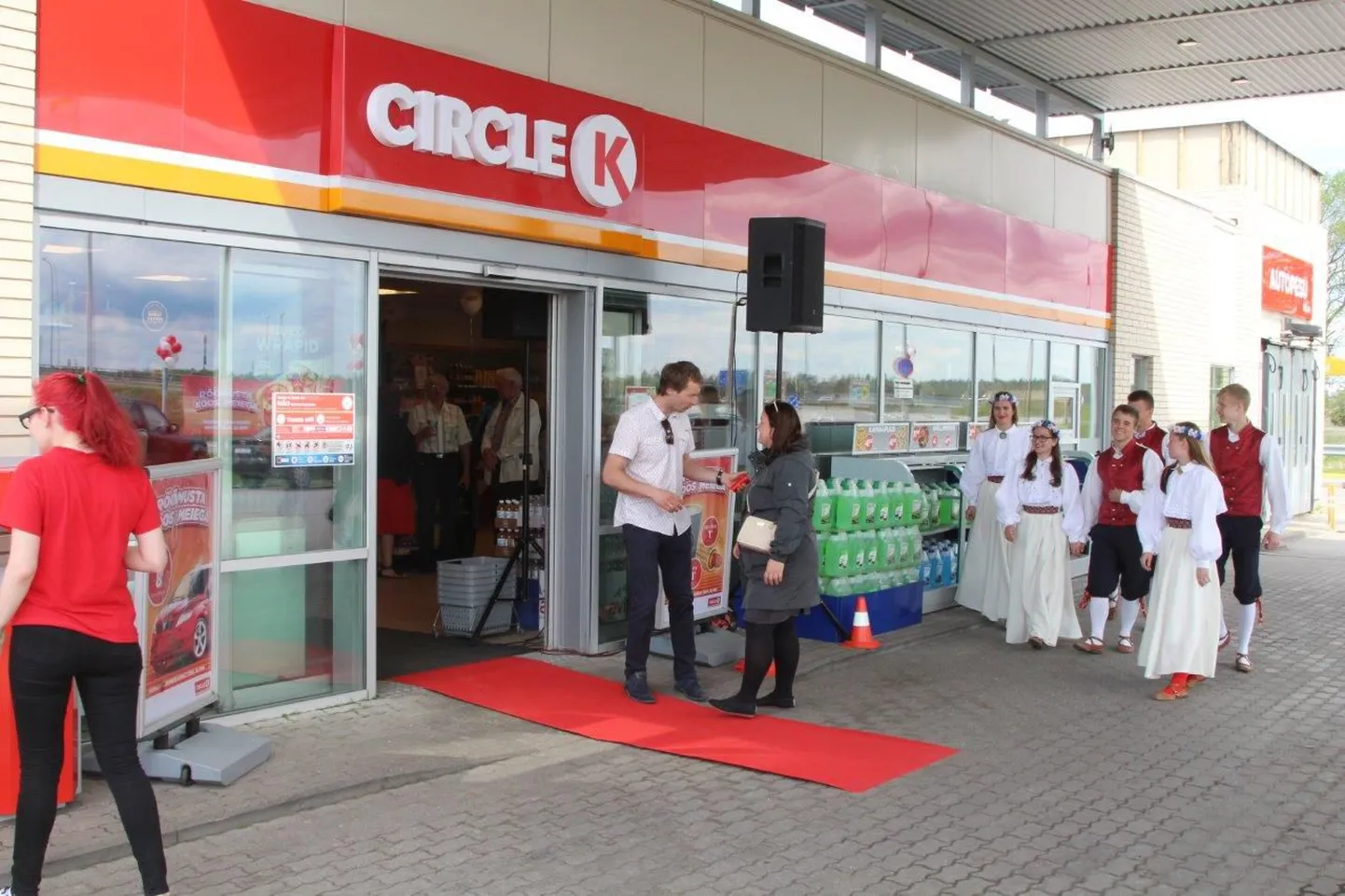 Circle K Mäo teenindusjaama avamispidu.